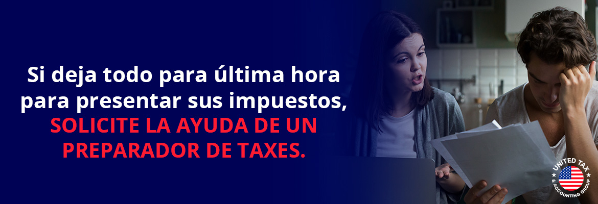 Pareja Preocupada por el Declarar sus Impuestos Necesita un Preparador de Taxes en Español