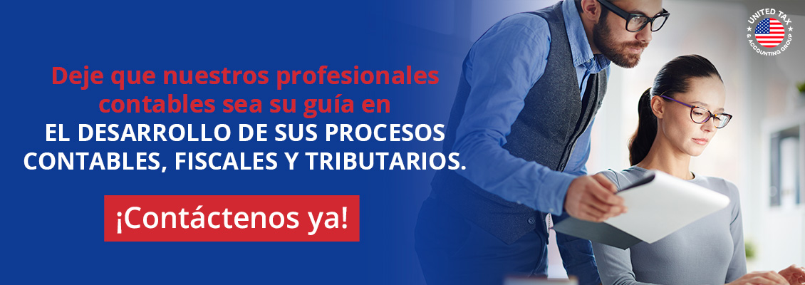 Profesionales Contables Asesorando a Cliente